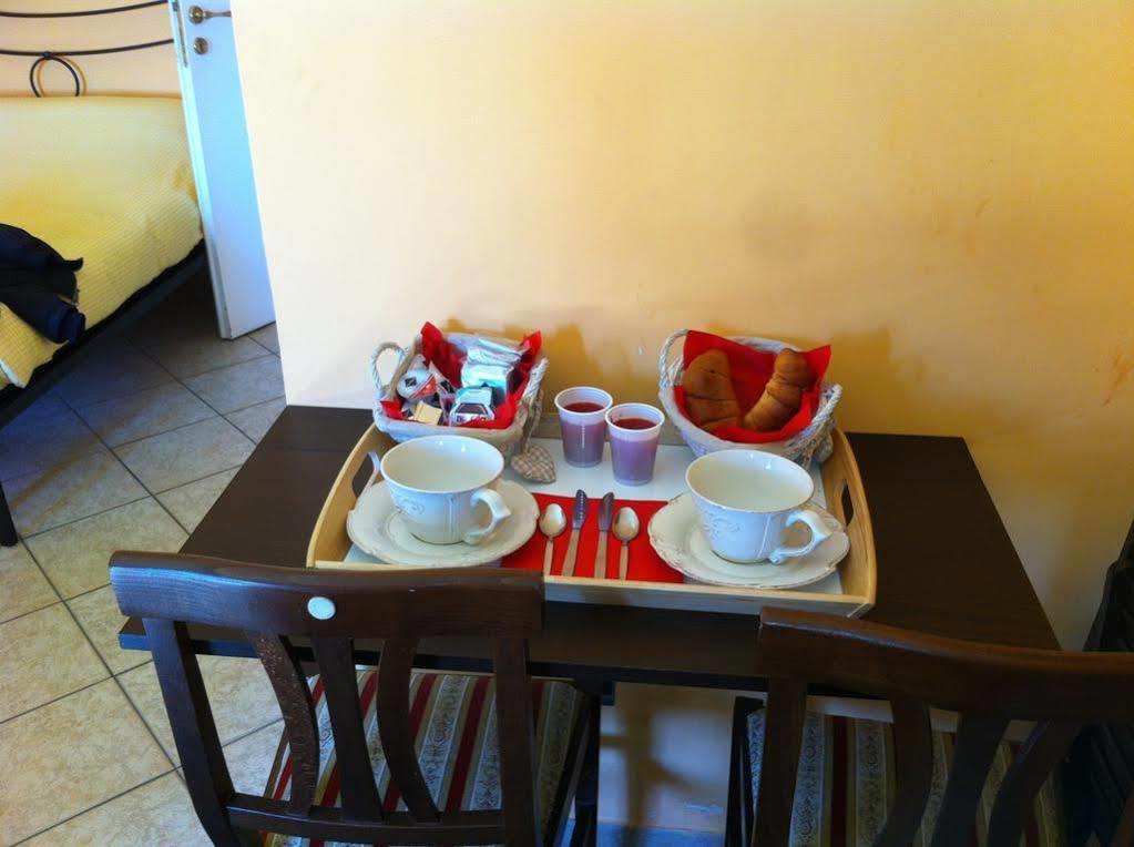 Room 4 Rome B&B Risorgimento ภายนอก รูปภาพ